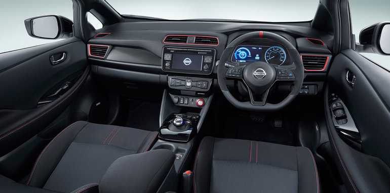 Nissan-Leaf-Nismo-Concept-Tokyo-171003-0