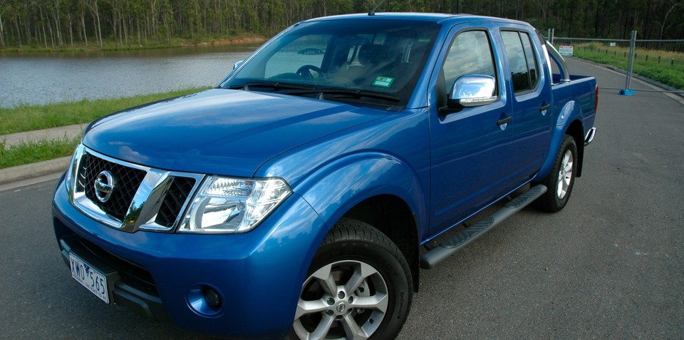 2011 Nissan navara stx review