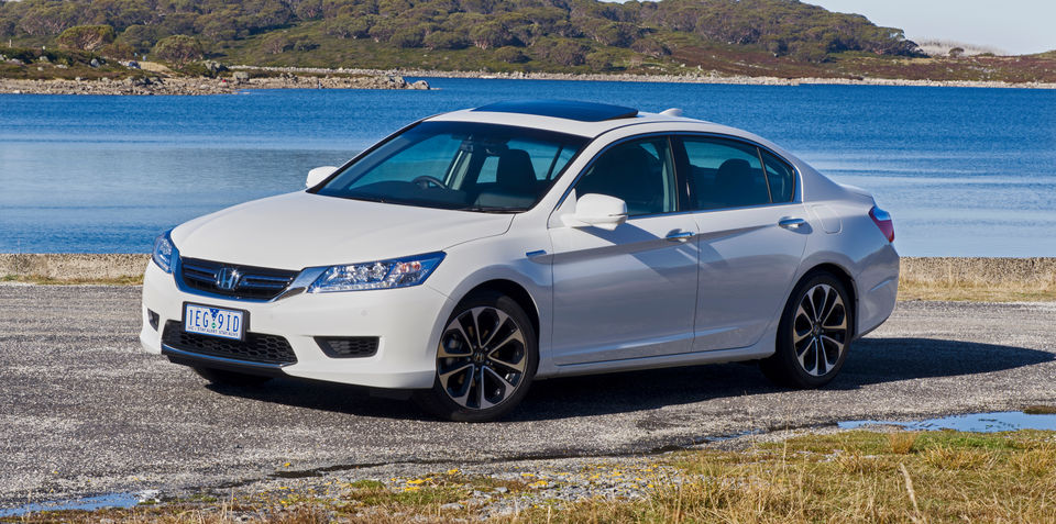 Honda accord hybrid electric #7