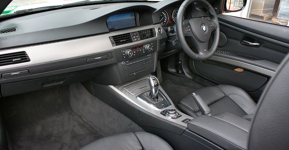 BMW 3 Series Convertible xét