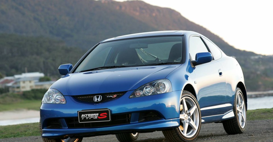 2005 Honda integra luxury review
