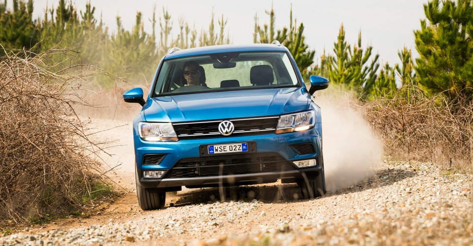 2017-Volkswagen-Tiguan-Comfortline_10.jpg