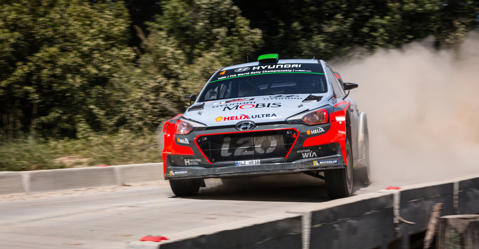 Hyundai i20 WRC Jump