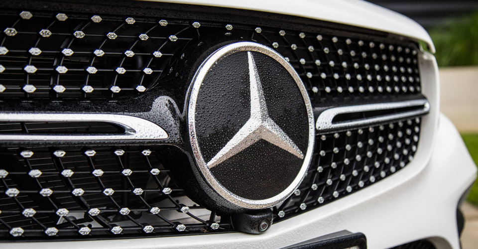 Mercedes-AMG GT4 concept sedan will debut in Geneva – report
