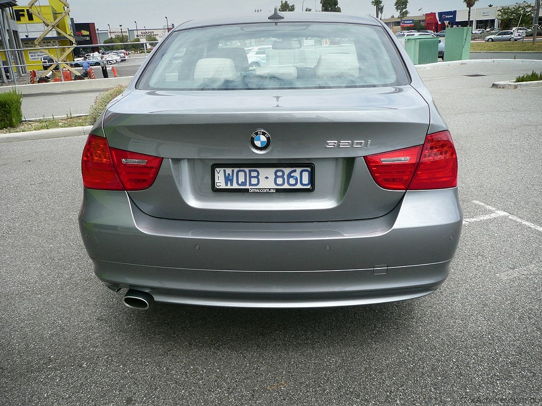 2009 Bmw 328xi road test #2