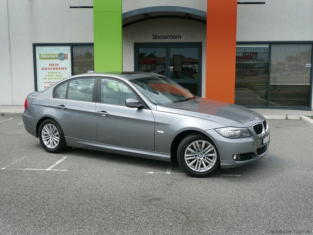 2007 Bmw 320i road test #3