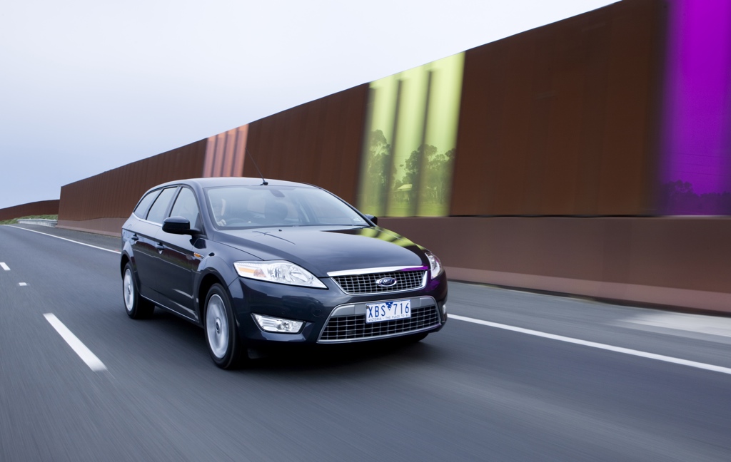Ford Mondeo Diesel Review Photos (1 of 14)