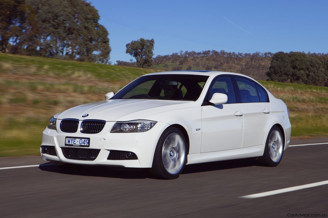 BMW 3 Series Sedan Fuel Savings - Photos (1 of 2)