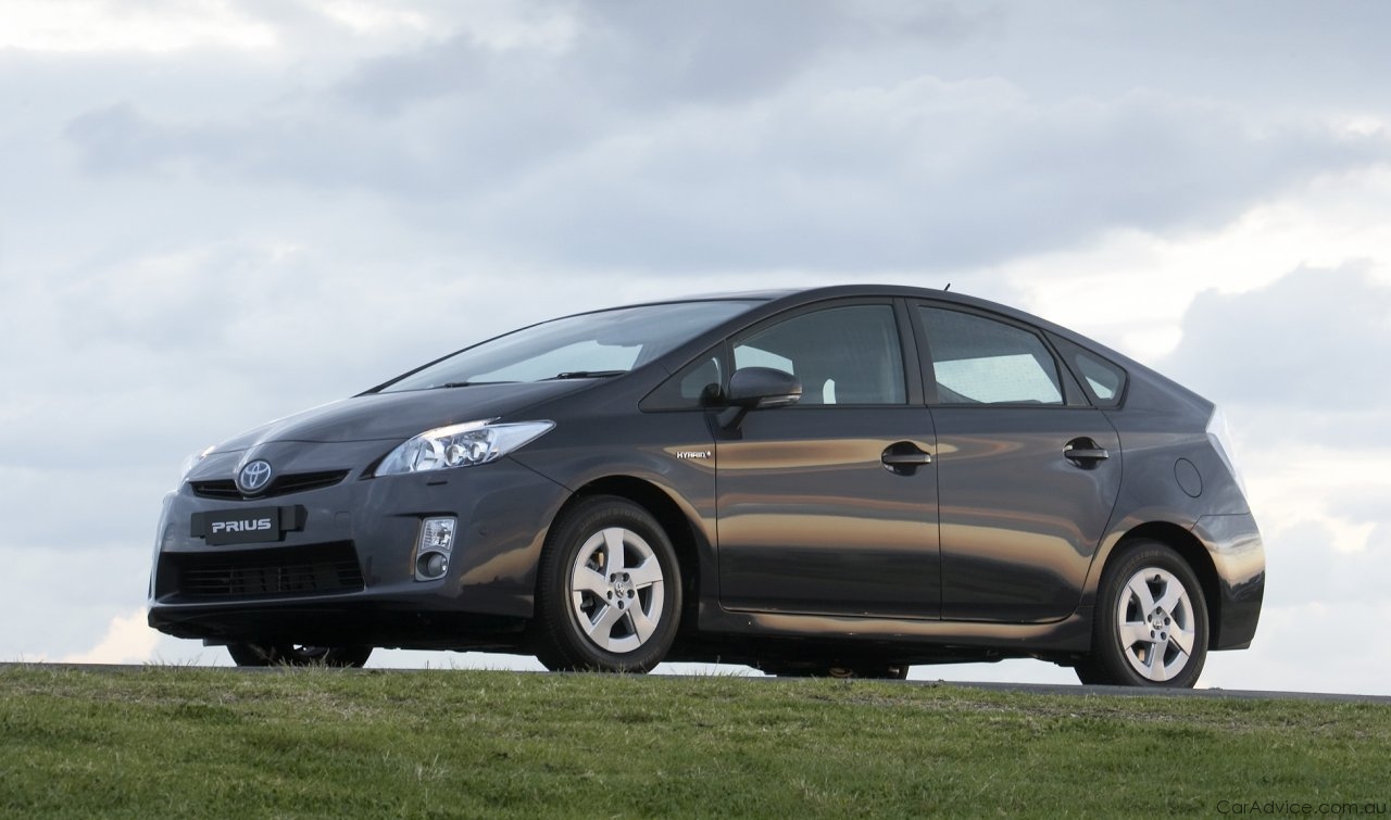 introduction of the toyota prius #1