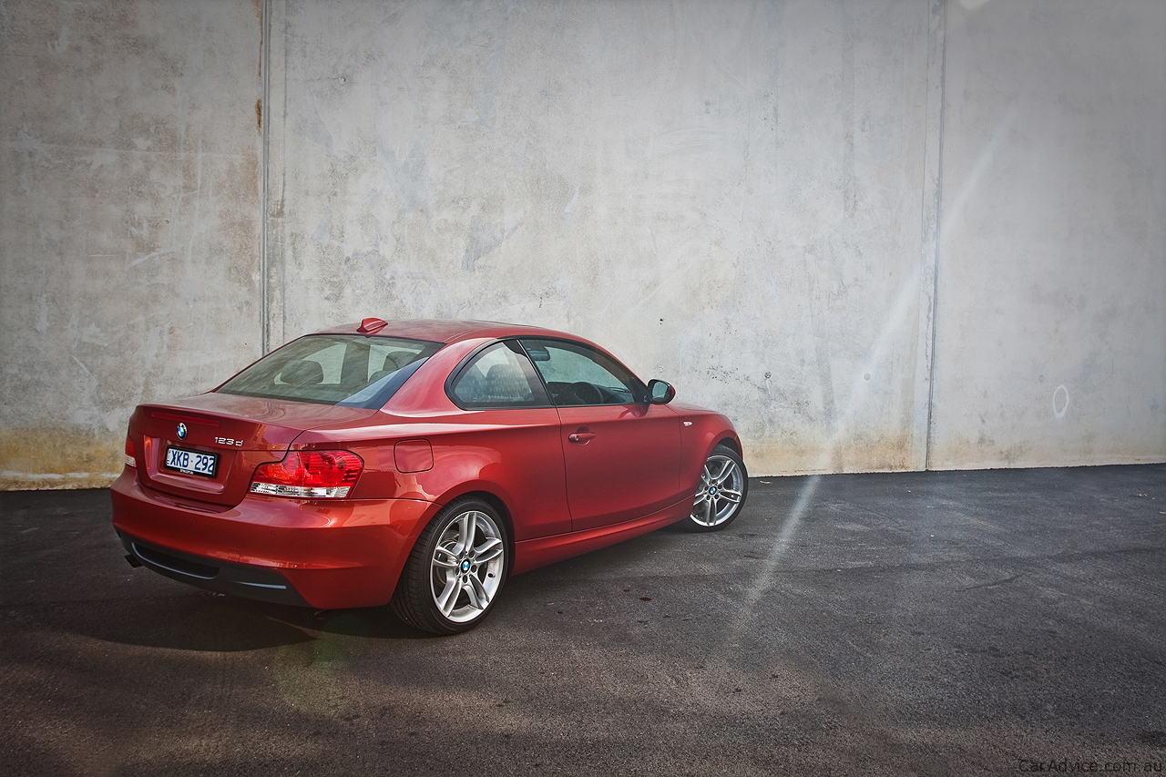 Bmw 123d coupe road test #7