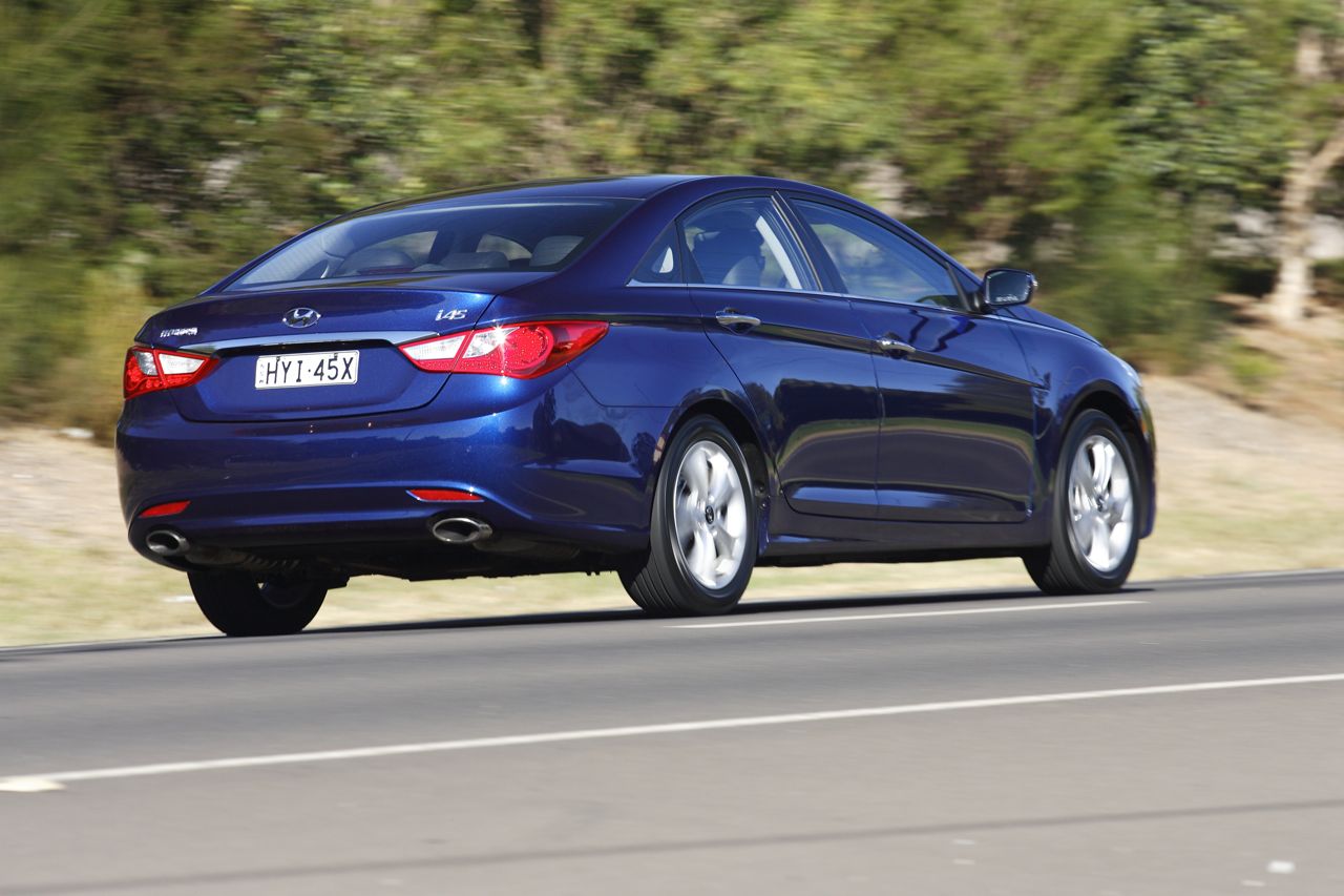 Hyundai i45 Review | CarAdvice