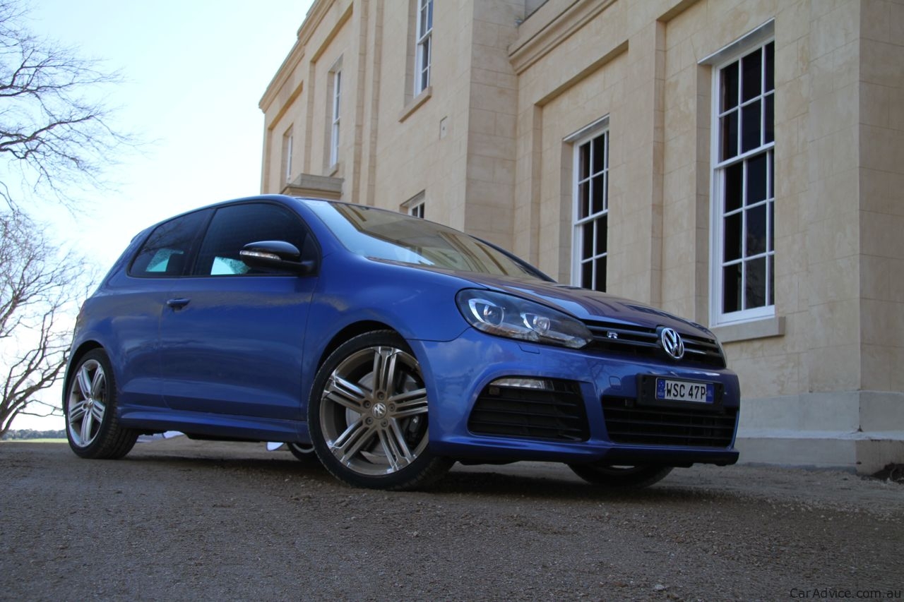 Volkswagen golf r review