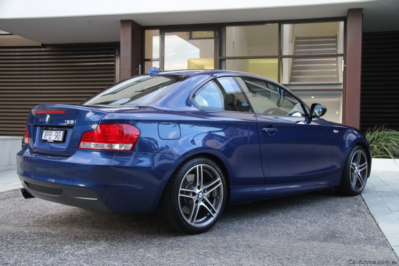 Bmw 135i review