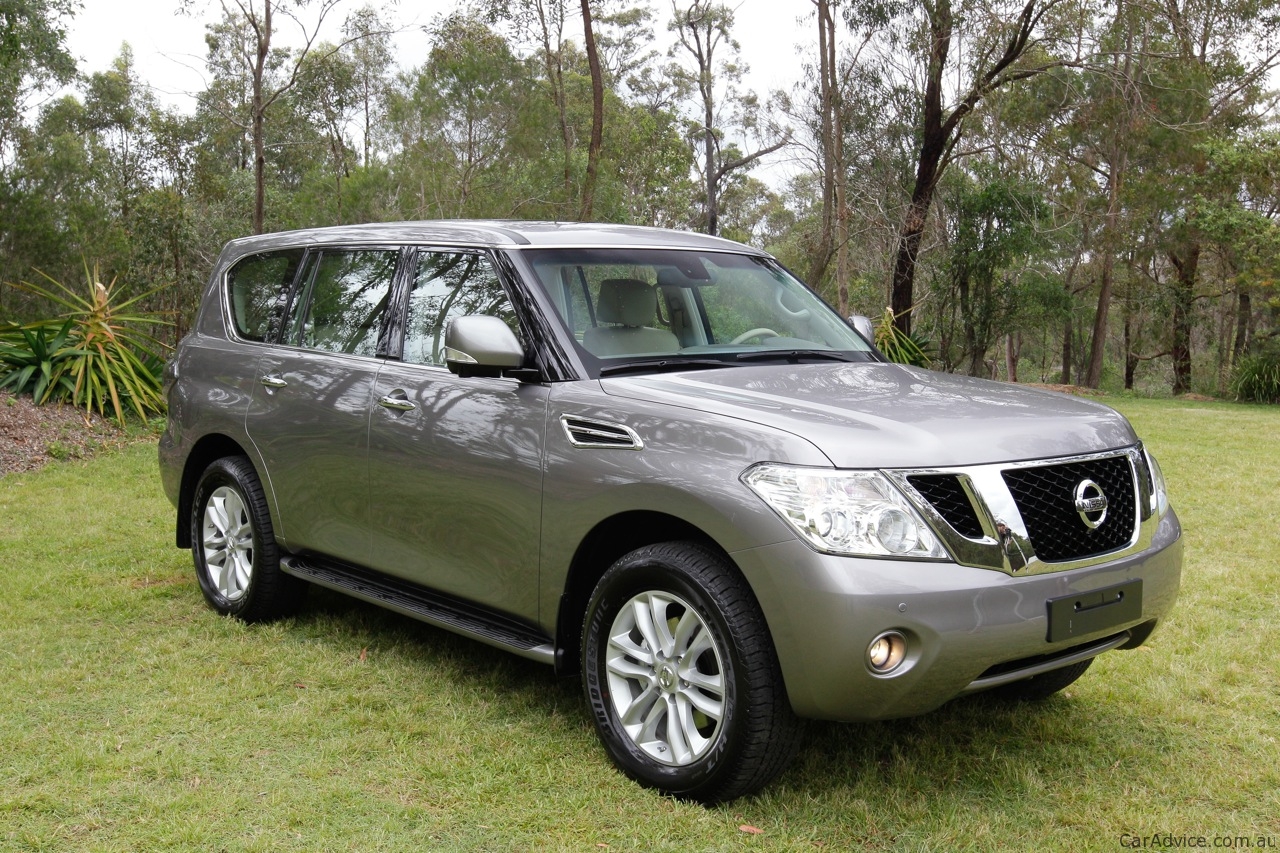 Nissan patrol 2012 features #1