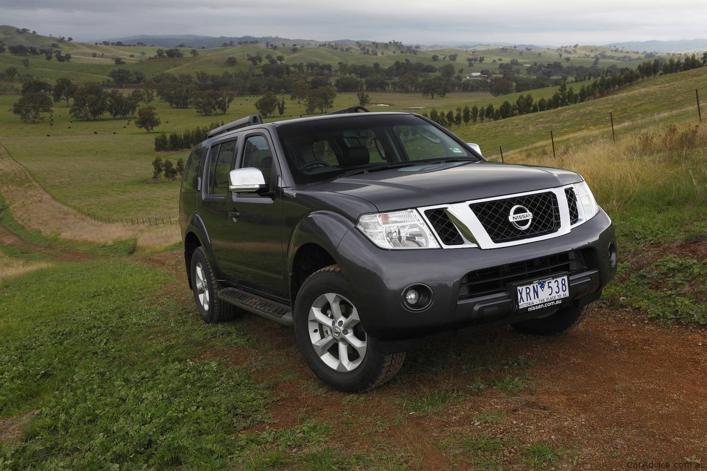 23000231 Nissan pathfinder review