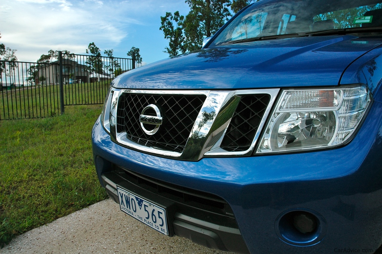 2011 Nissan navara stx king cab review #9