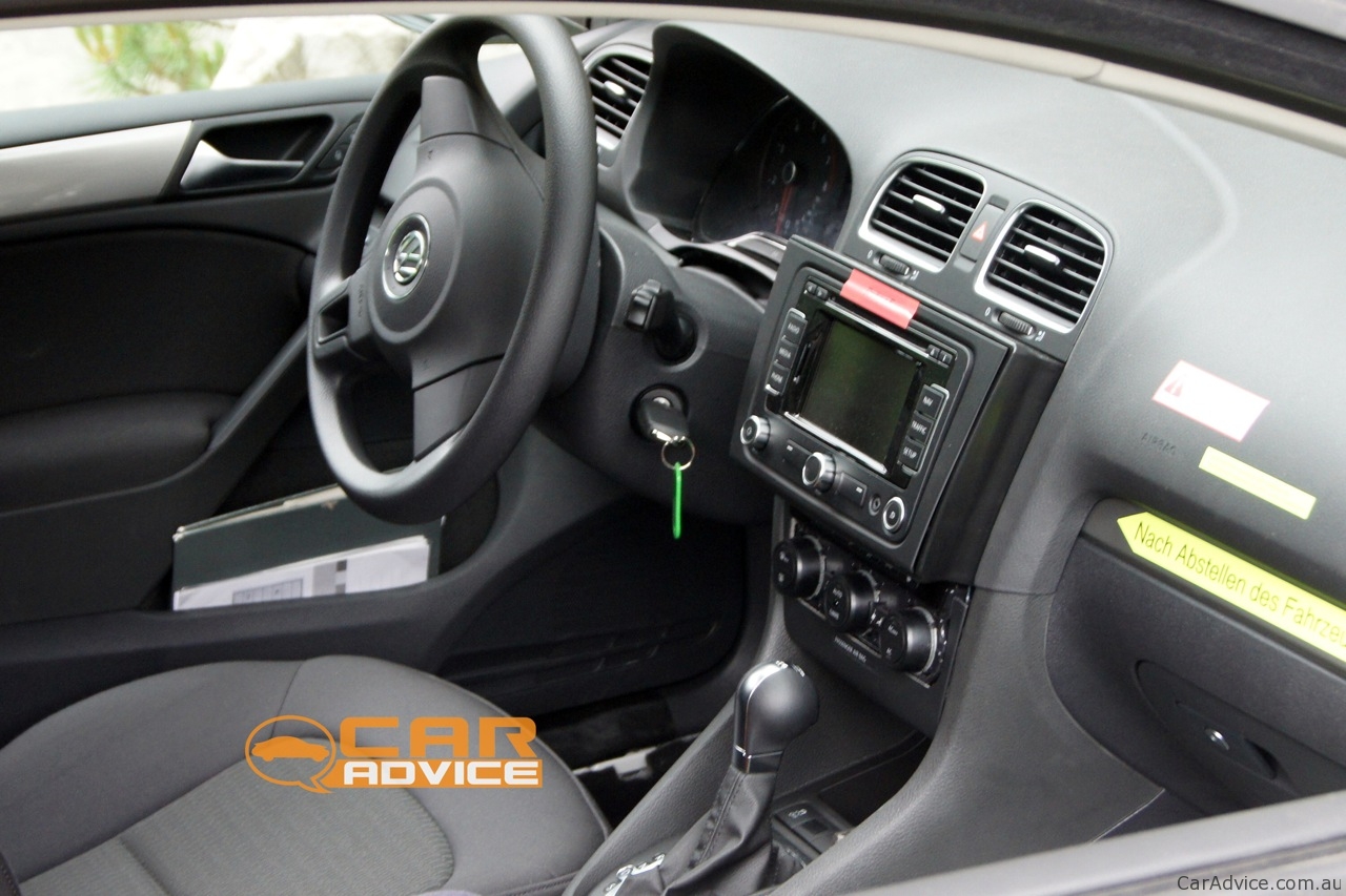 {Auto cockpit vw
87} 2013 Volkswagen Golf GTI and Golf R spy shots - Photos (1 of 9) | {Auto cockpit vw
87}