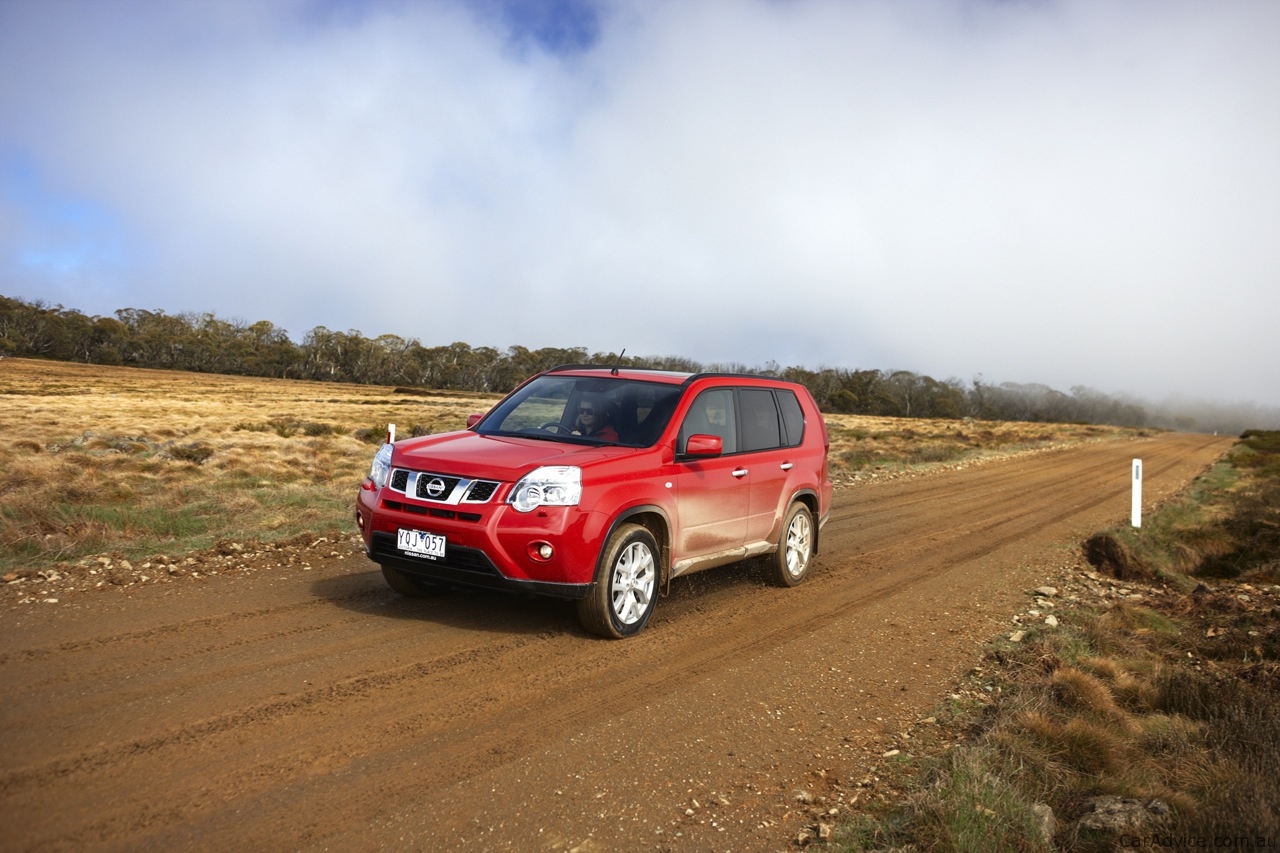 Nissan x trail off road test