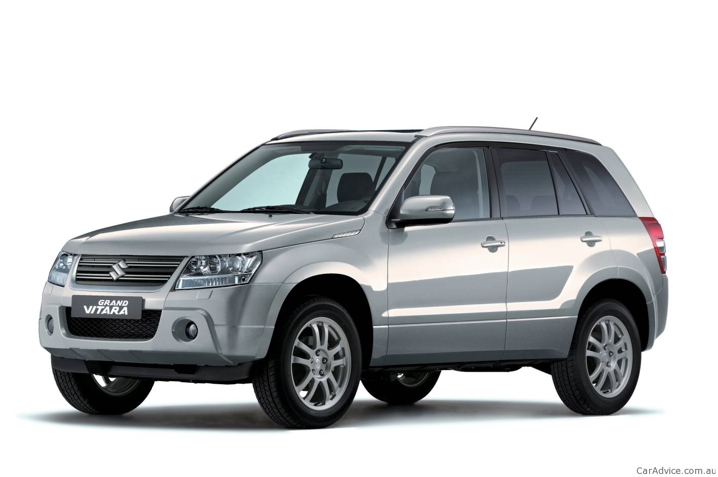 Suzuki Grand Vitara Sport on sale in Australia Photos (1