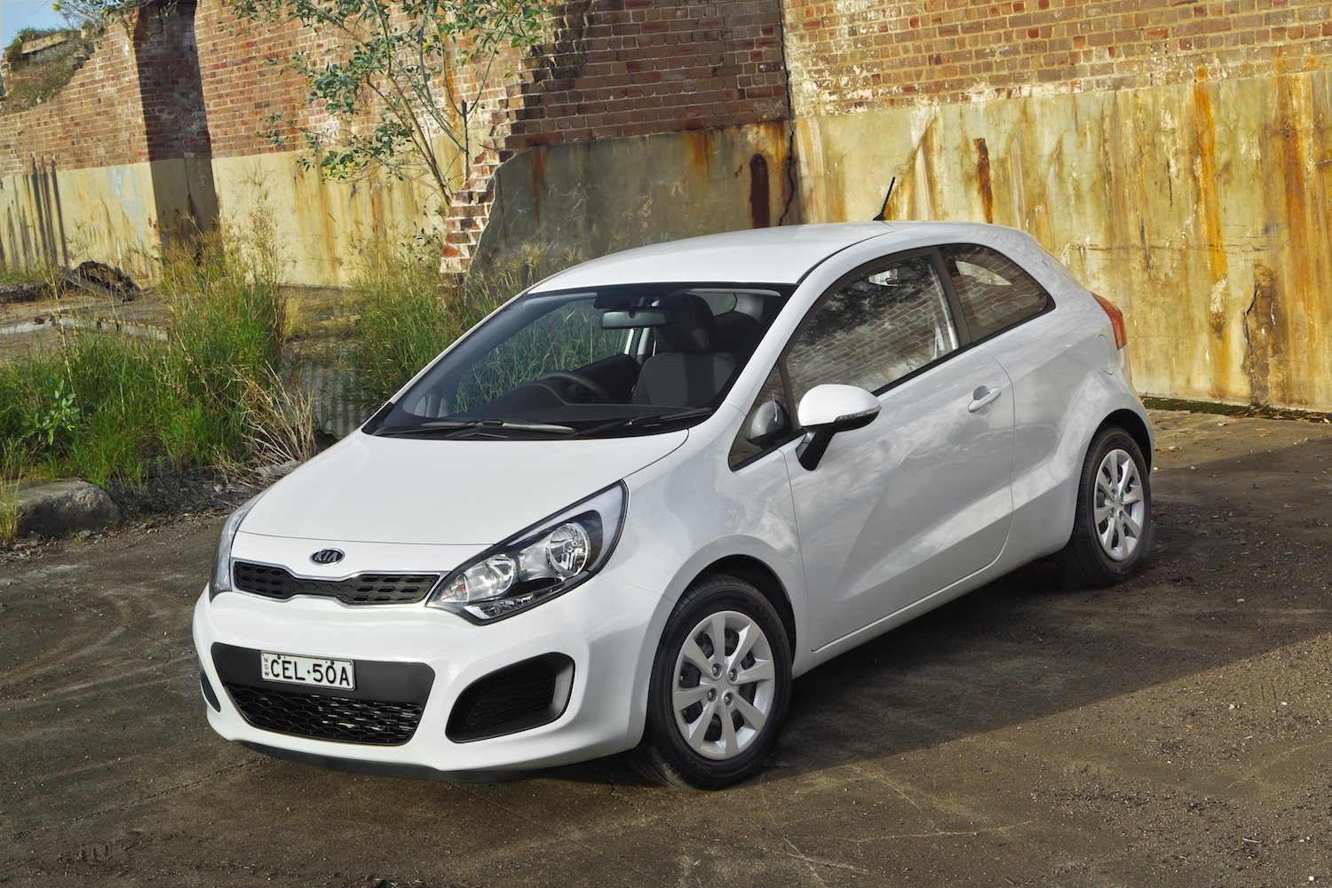 Kia Rio 3door Hatch, Sedan Review  CarAdvice