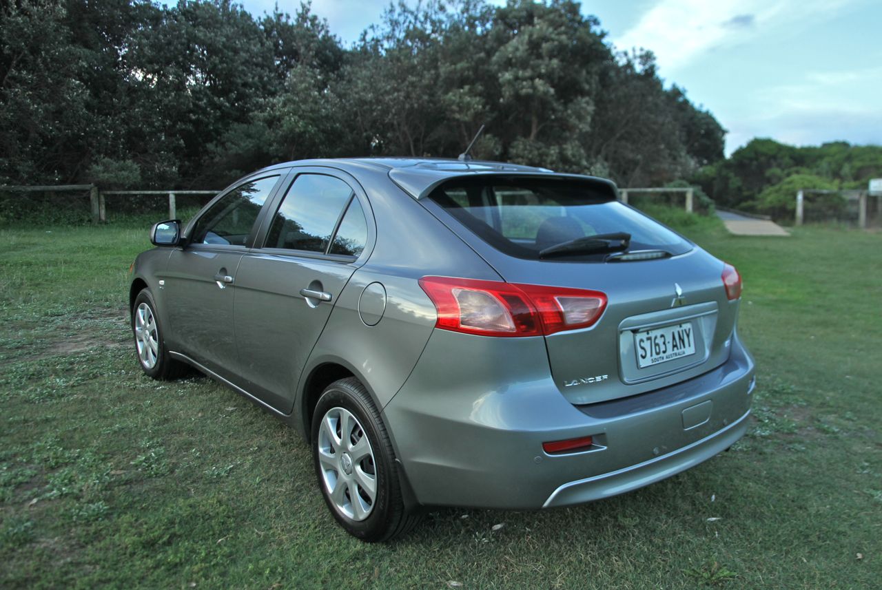 Mitsubishi Lancer ES Sportback Review CarAdvice