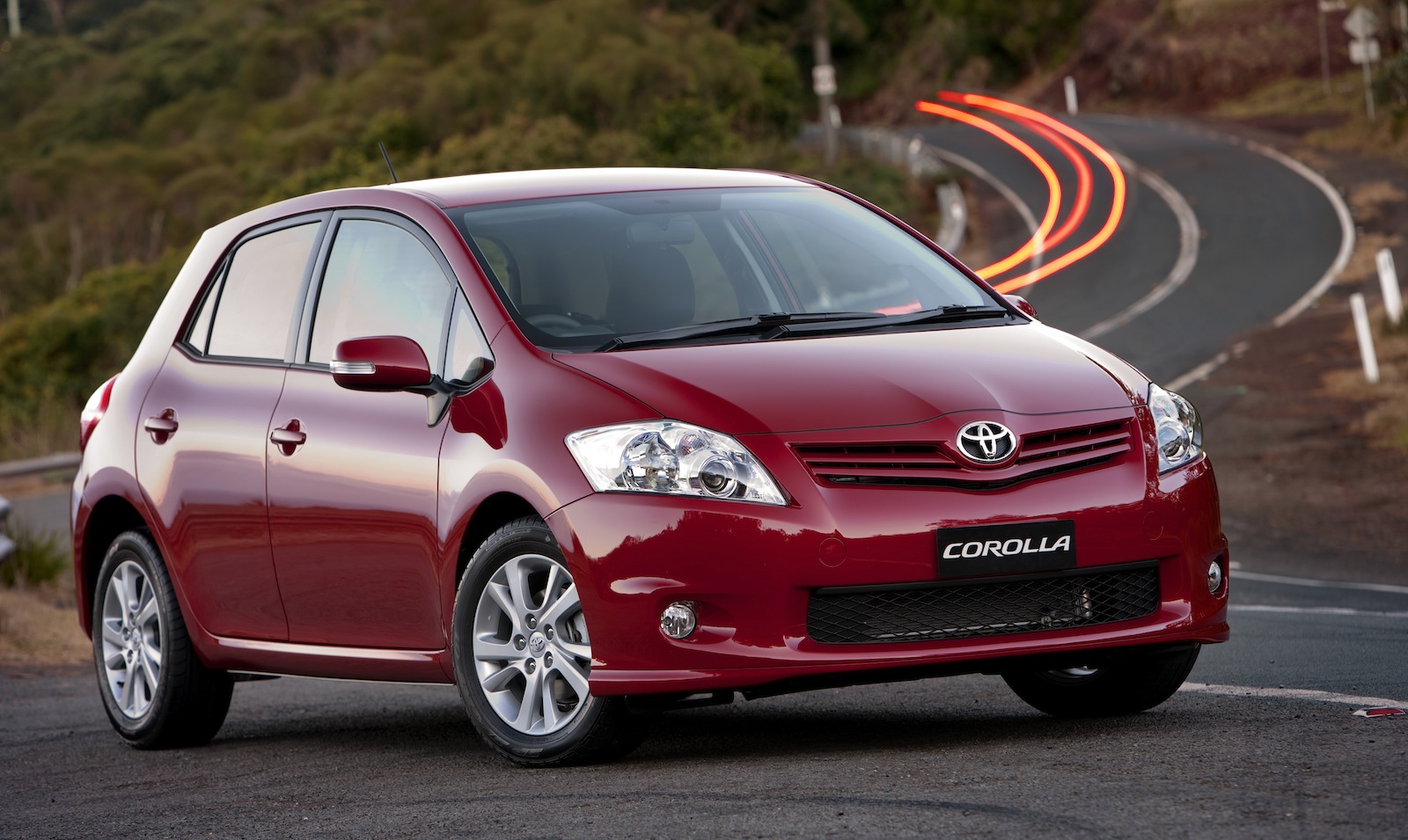 Ford Focus, Toyota Corolla battle over world's topselling
