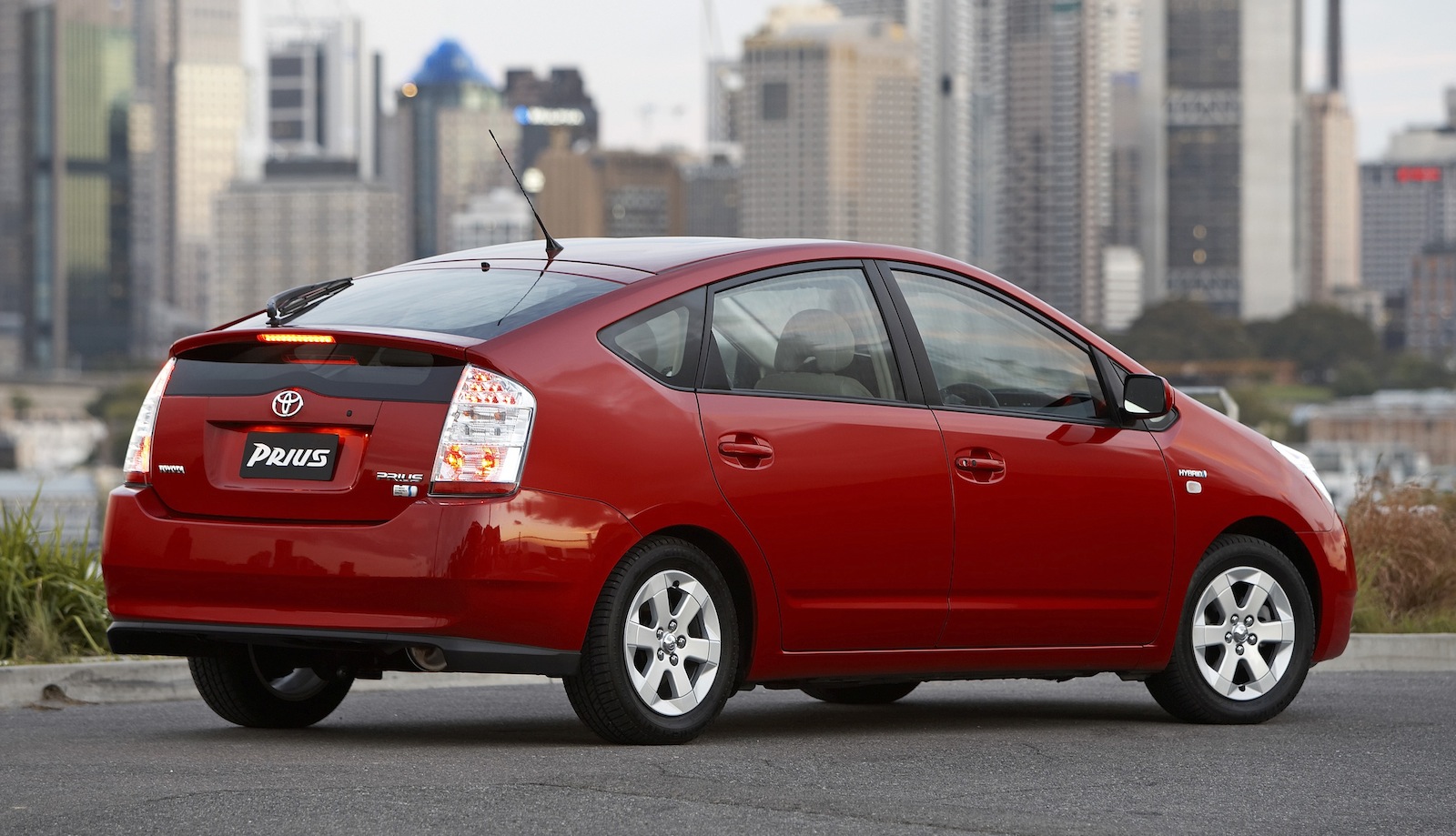 Toyota recalls cars in australia