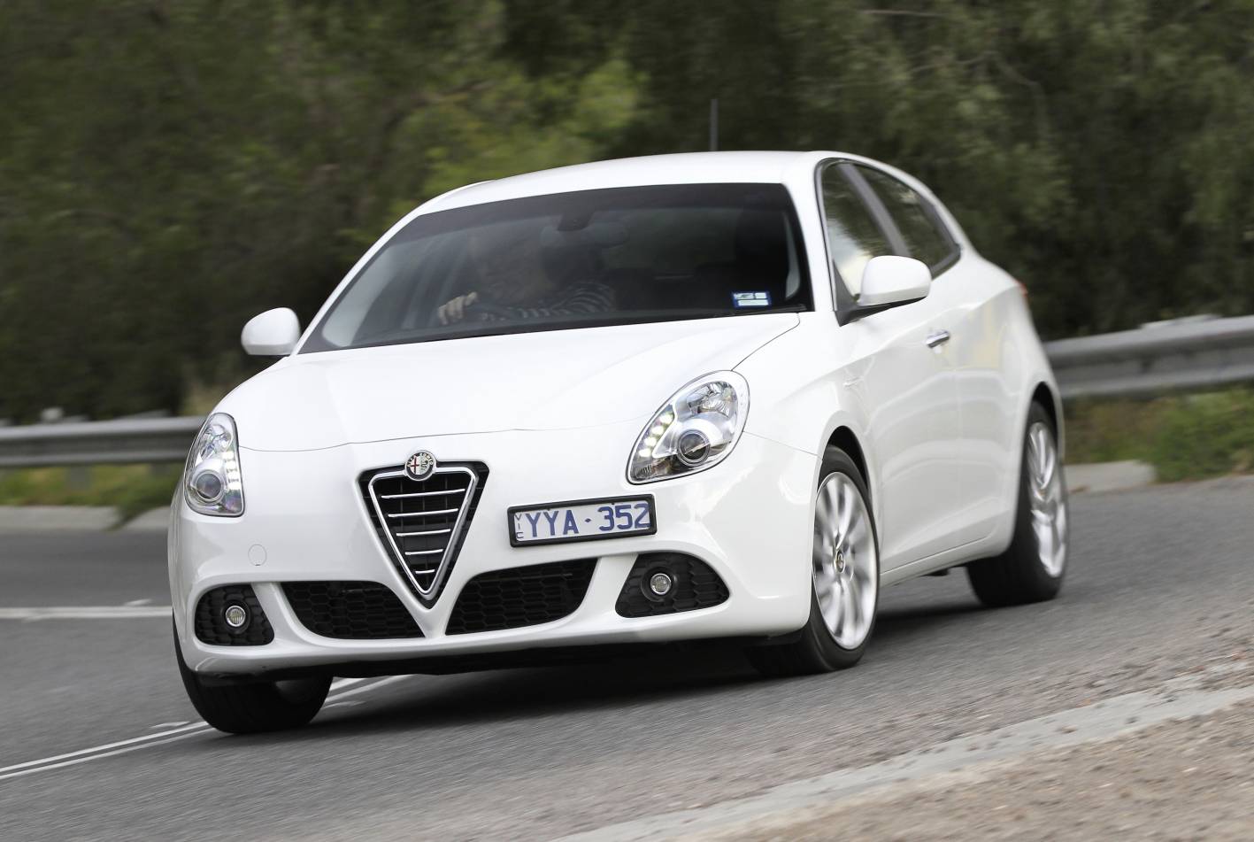 Alfa Romeo Giulietta Review Caradvice