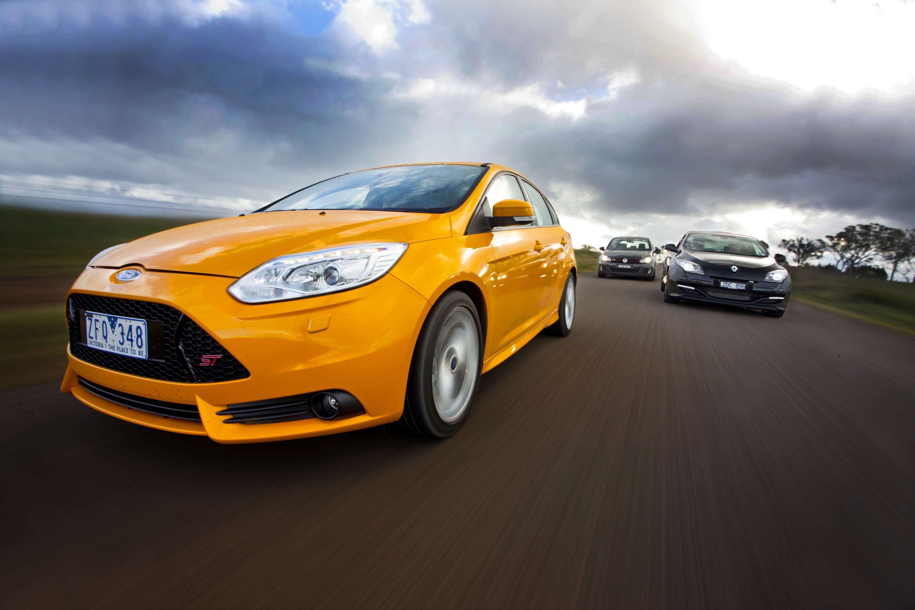 Ford Focus St Vs Renault Megane Rs