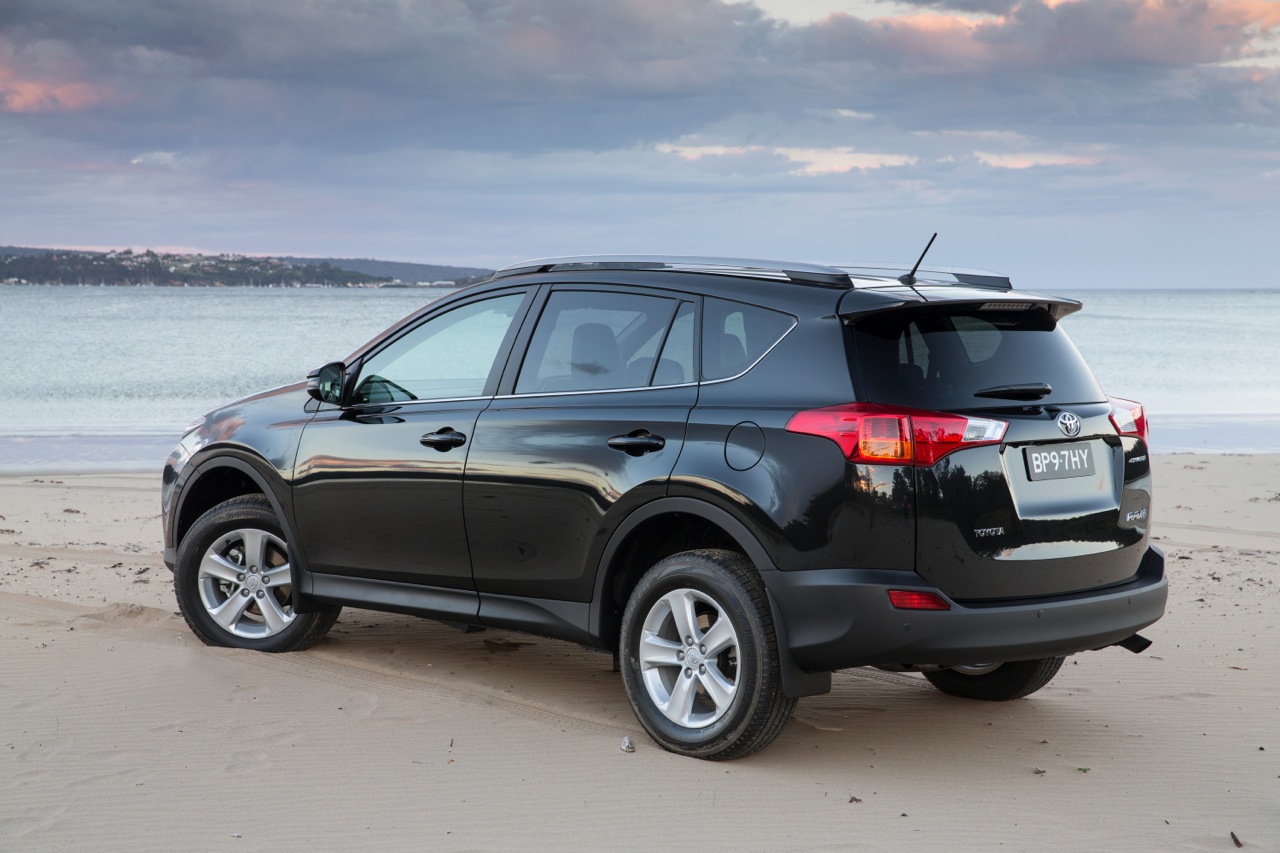 toyota rav4 aca33r review #3