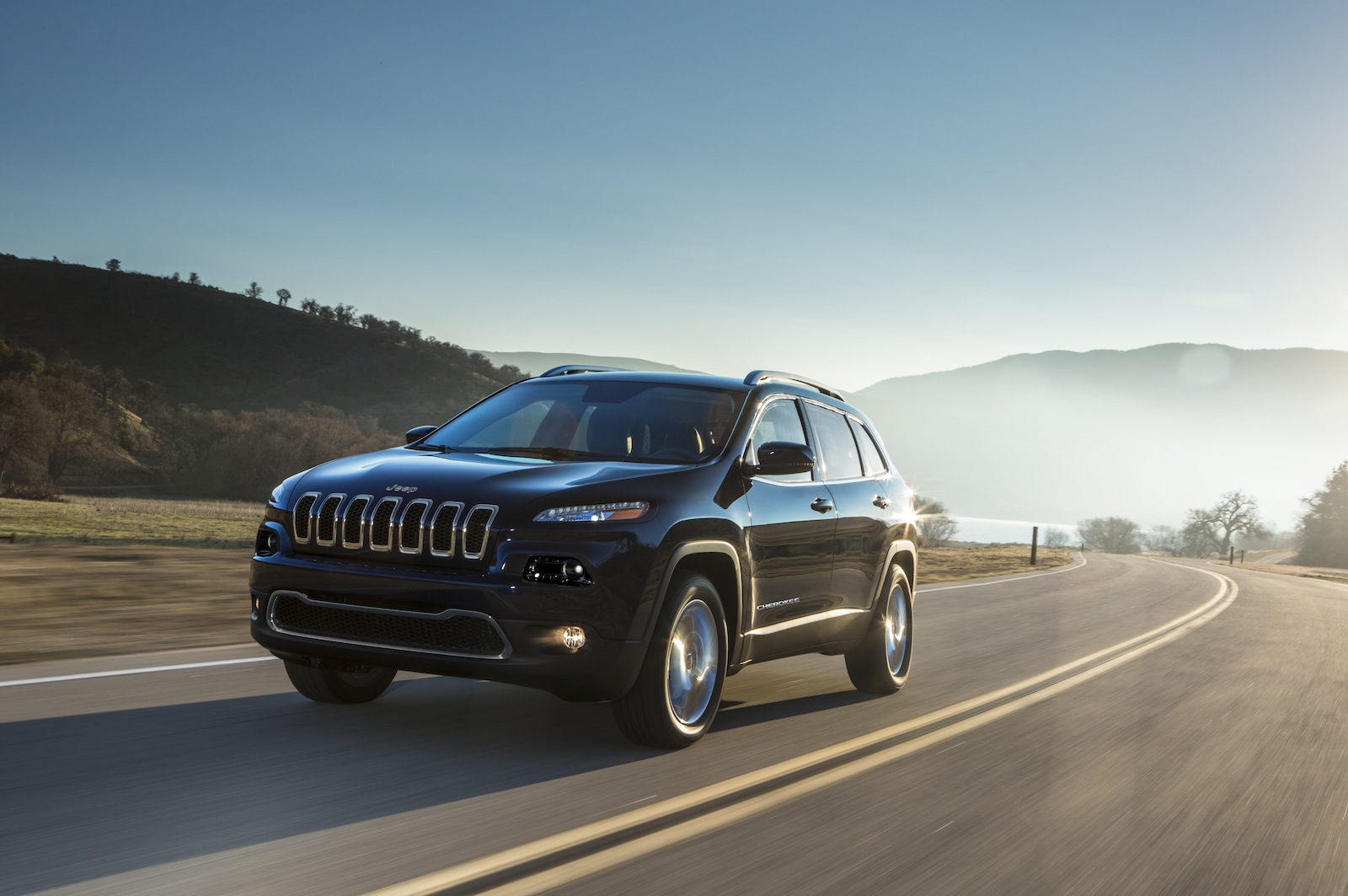 Jeep Cherokee frontwheel drive, ninespeed auto for midsized SUV