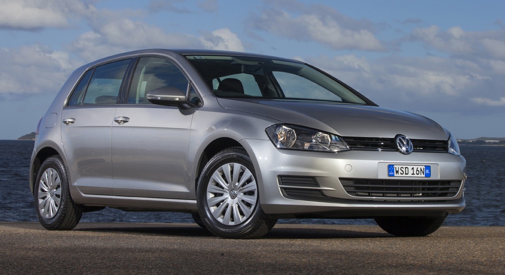 2013 Volkswagen Golf: pricing and specifications - Photos ...