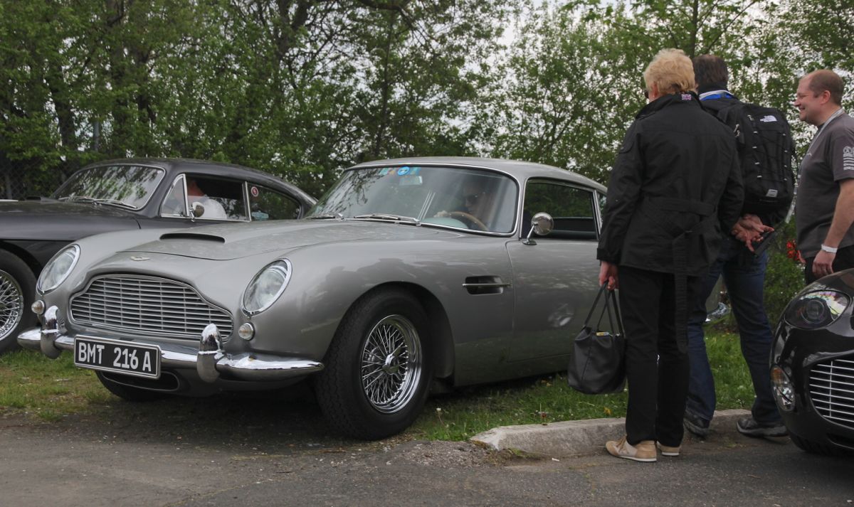 Car James Bond Drives In Skyfall Car James Bond Drives In Skyfall