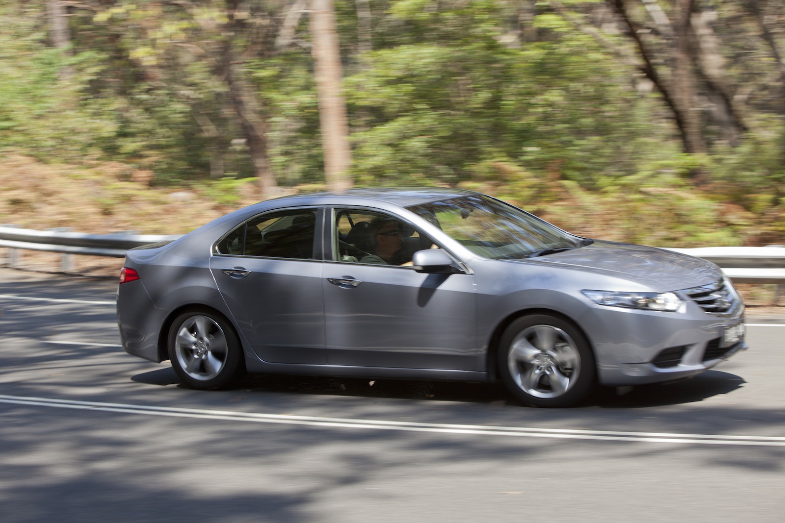 cars comparable to honda accord medium car comparison mazda 6 v toyota camry v honda accord v hyundai i40 photos 1 of 103 cars comparable to honda accord medium car comparison mazda 6 v toyota camry v honda accord v hyundai i40 photos 1 of 103