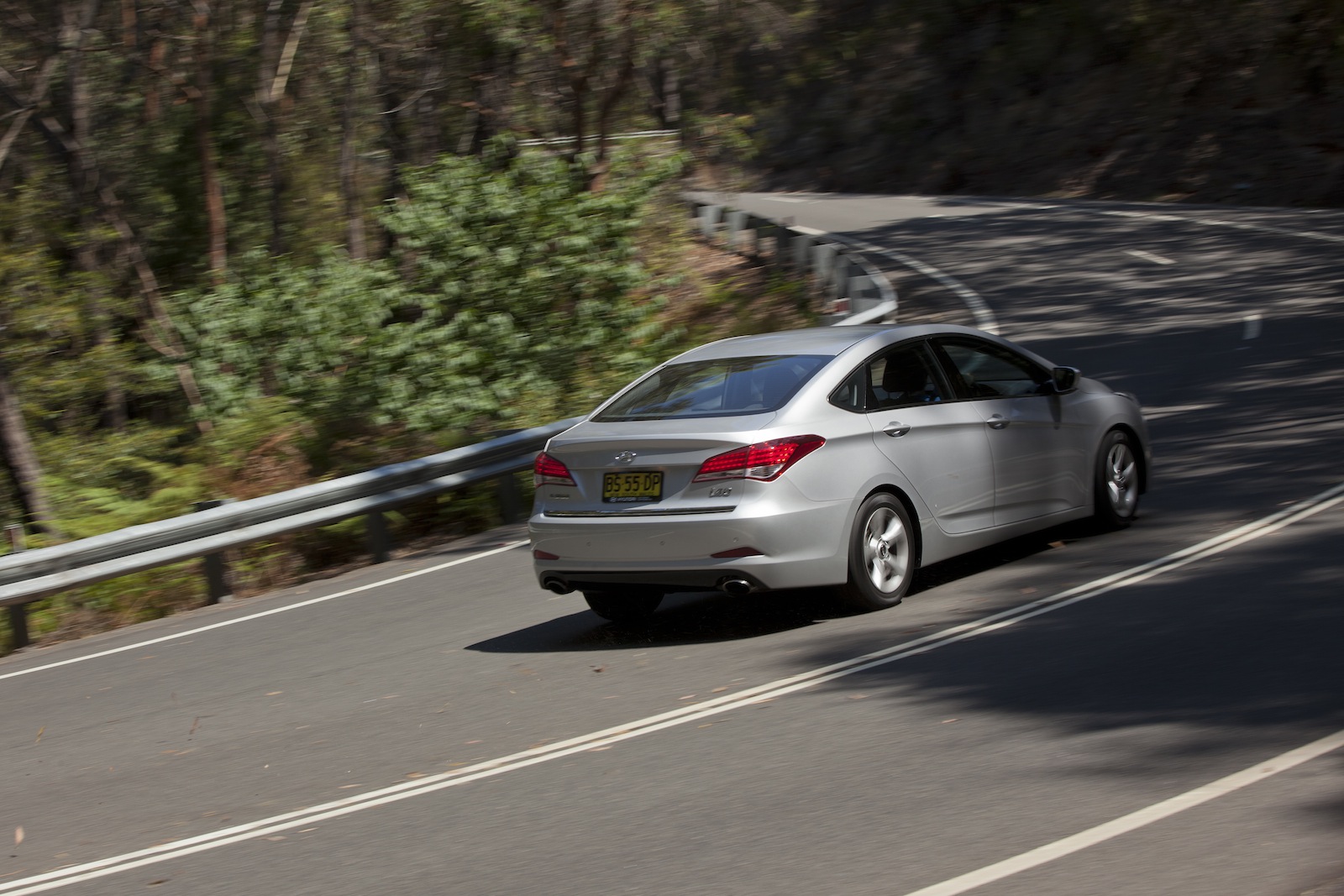 cars comparable to honda accord medium car comparison mazda 6 v toyota camry v honda accord v hyundai i40 photos 1 of 103 cars comparable to honda accord medium car comparison mazda 6 v toyota camry v honda accord v hyundai i40 photos 1 of 103