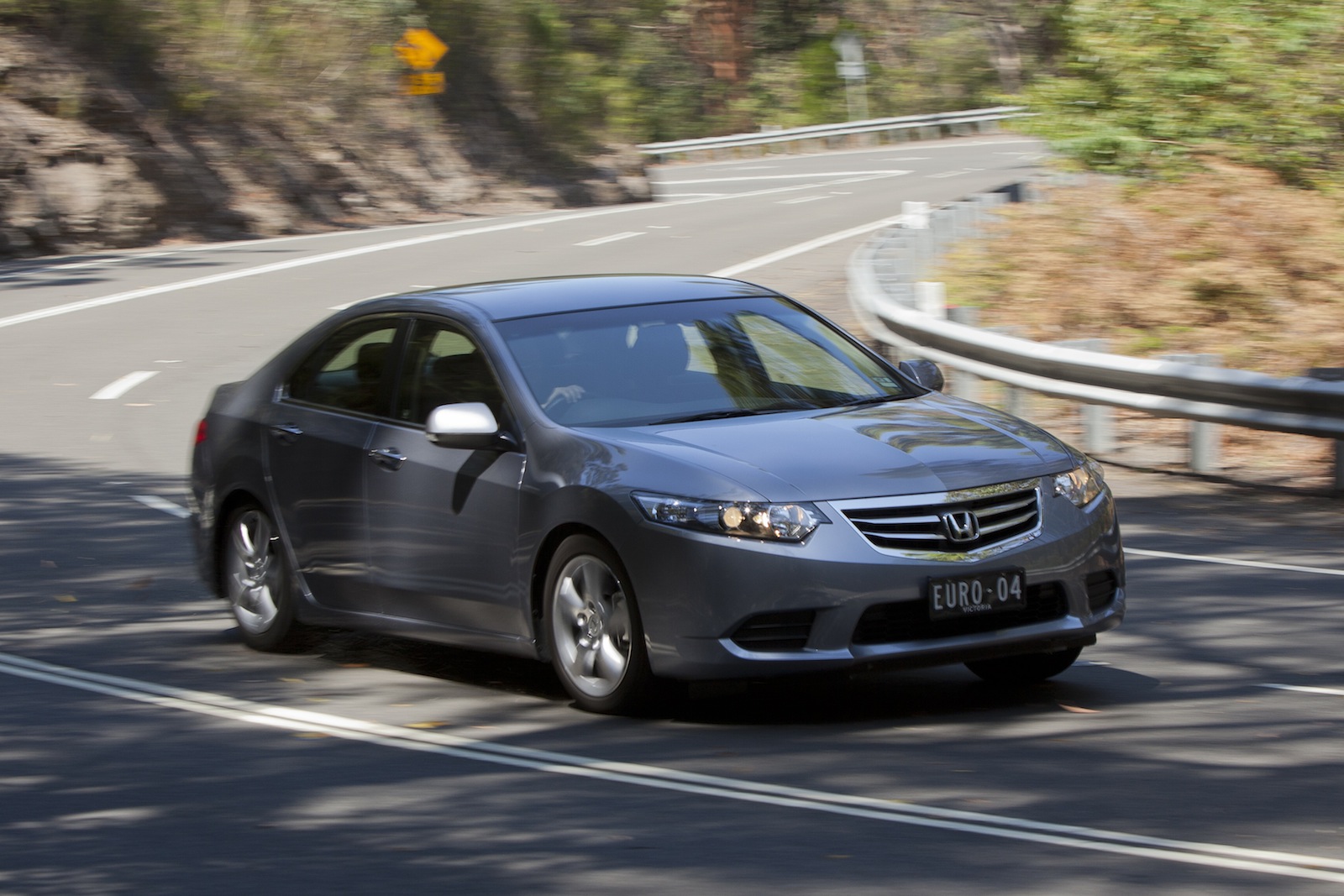cars comparable to honda accord medium car comparison mazda 6 v toyota camry v honda accord v hyundai i40 photos 1 of 103 cars comparable to honda accord medium car comparison mazda 6 v toyota camry v honda accord v hyundai i40 photos 1 of 103