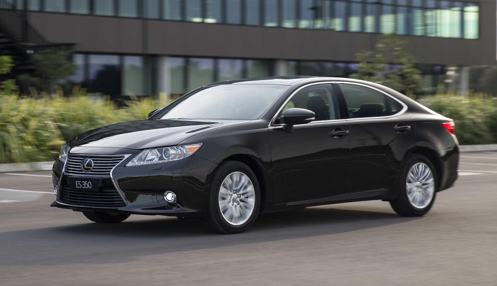 Best Big Luxury Sedan Literacy Basics