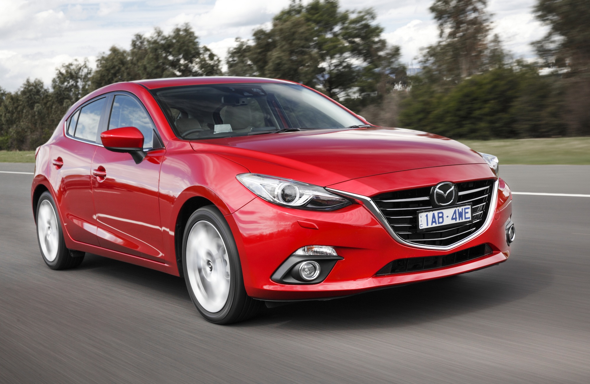 2014 Mazda 3 pricing and specifications Photos (1 of 28)