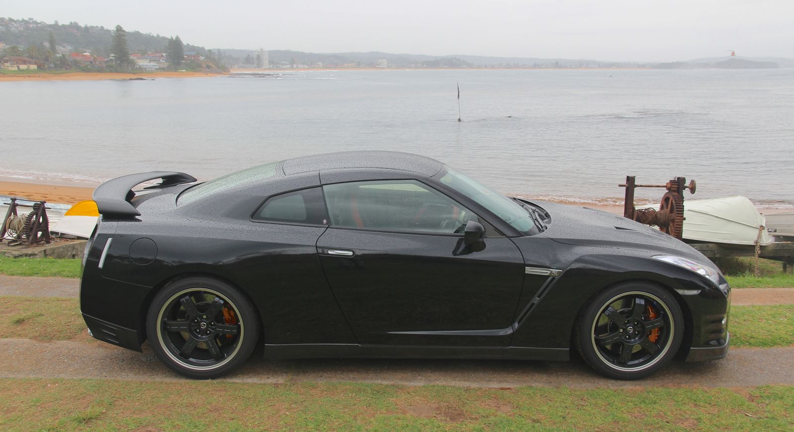 Nissan gtr black edition review #8