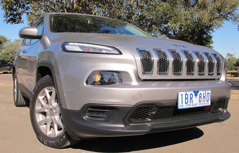 2014 jeep cherokee sport price