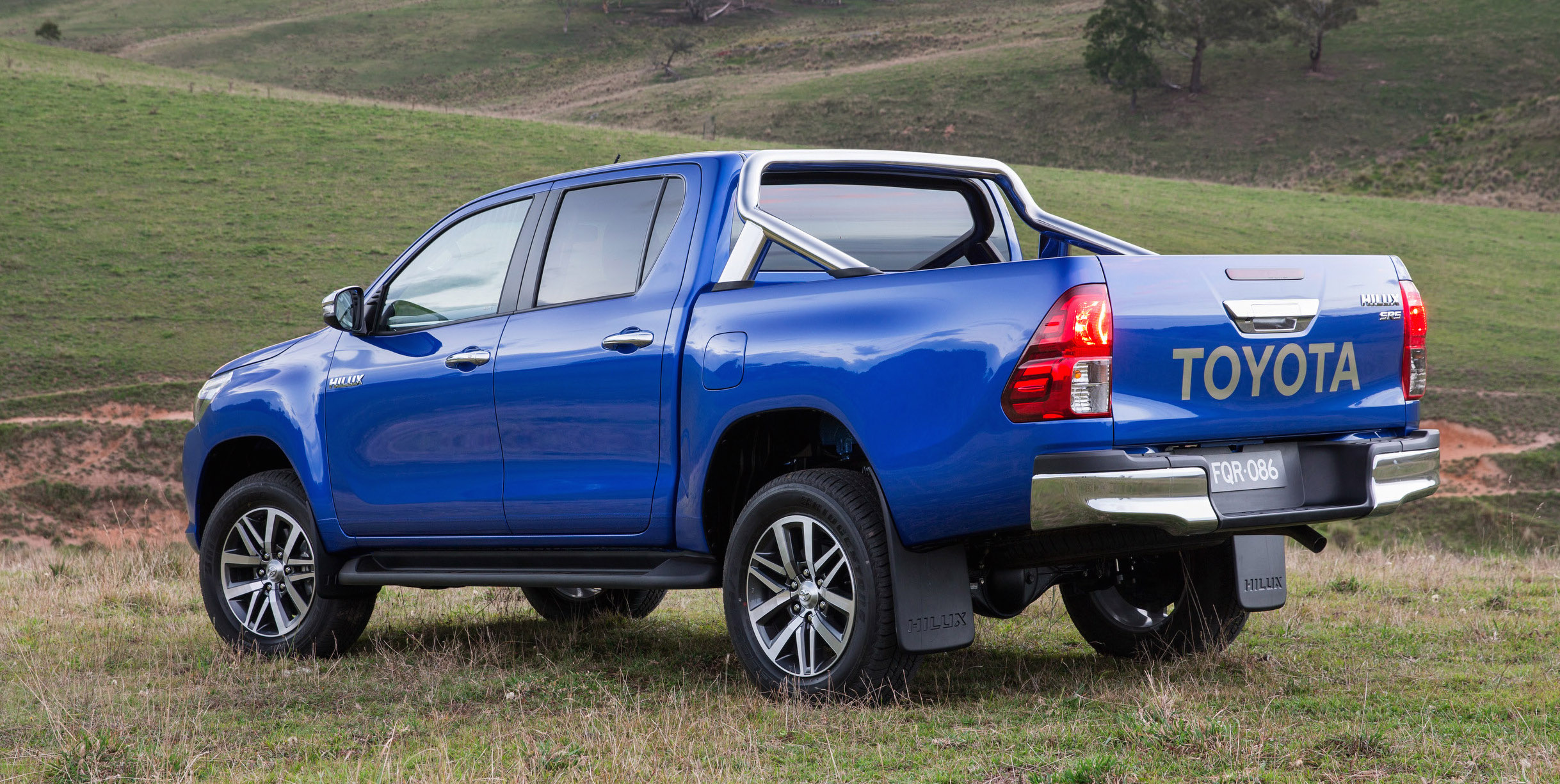 Comparison between ford ranger and toyota hilux #5