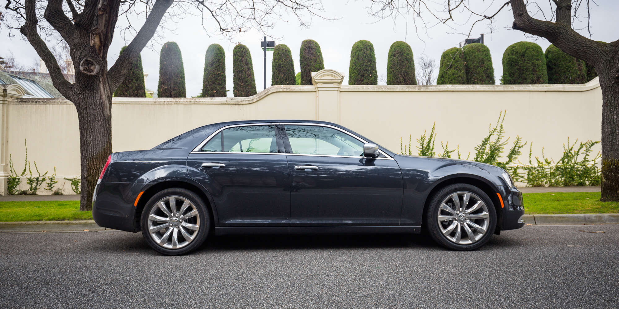 Chrysler 300c luxury review #5
