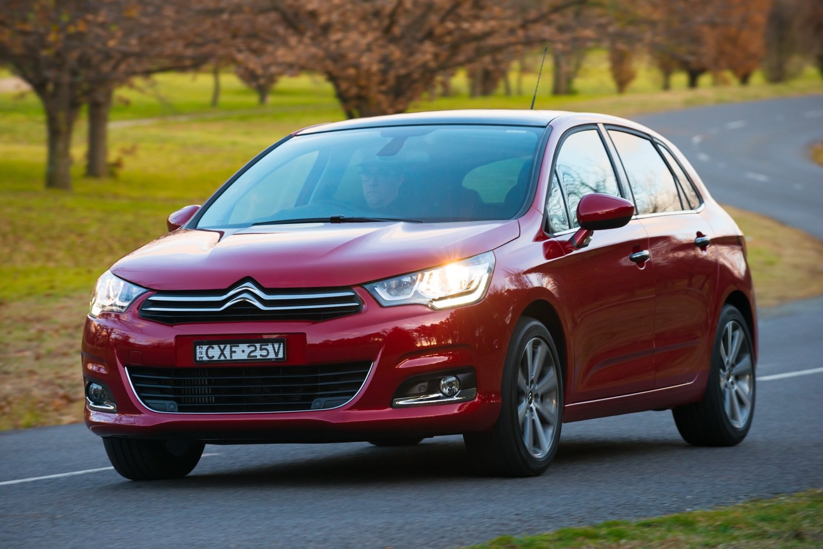 2015 Citroen C4 Pricing And Specifications Photos 1 Of 5