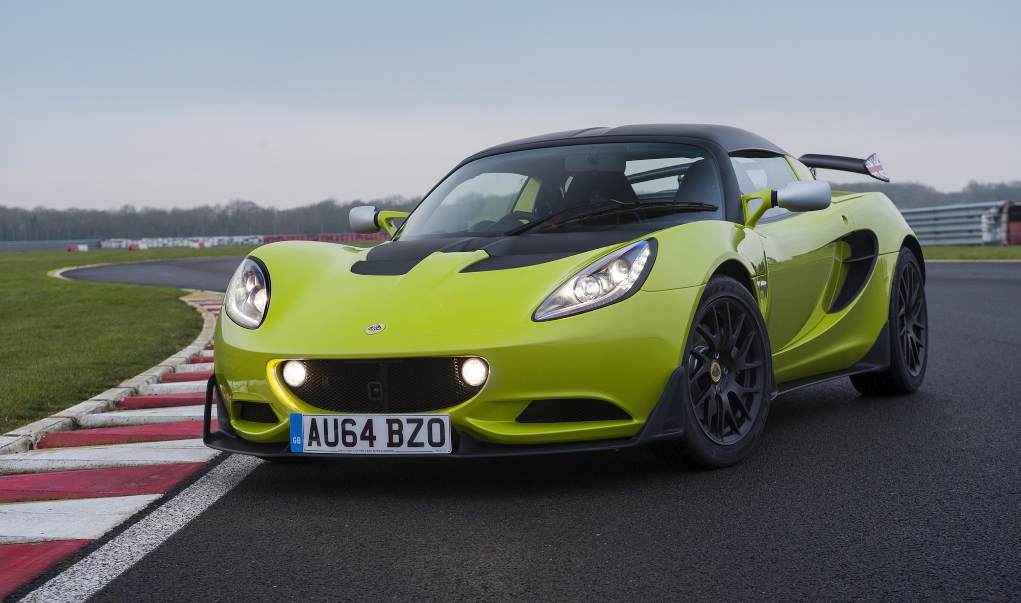 Lotus Elise 220 Cup most extreme roadgoing Elise yours from 119,990