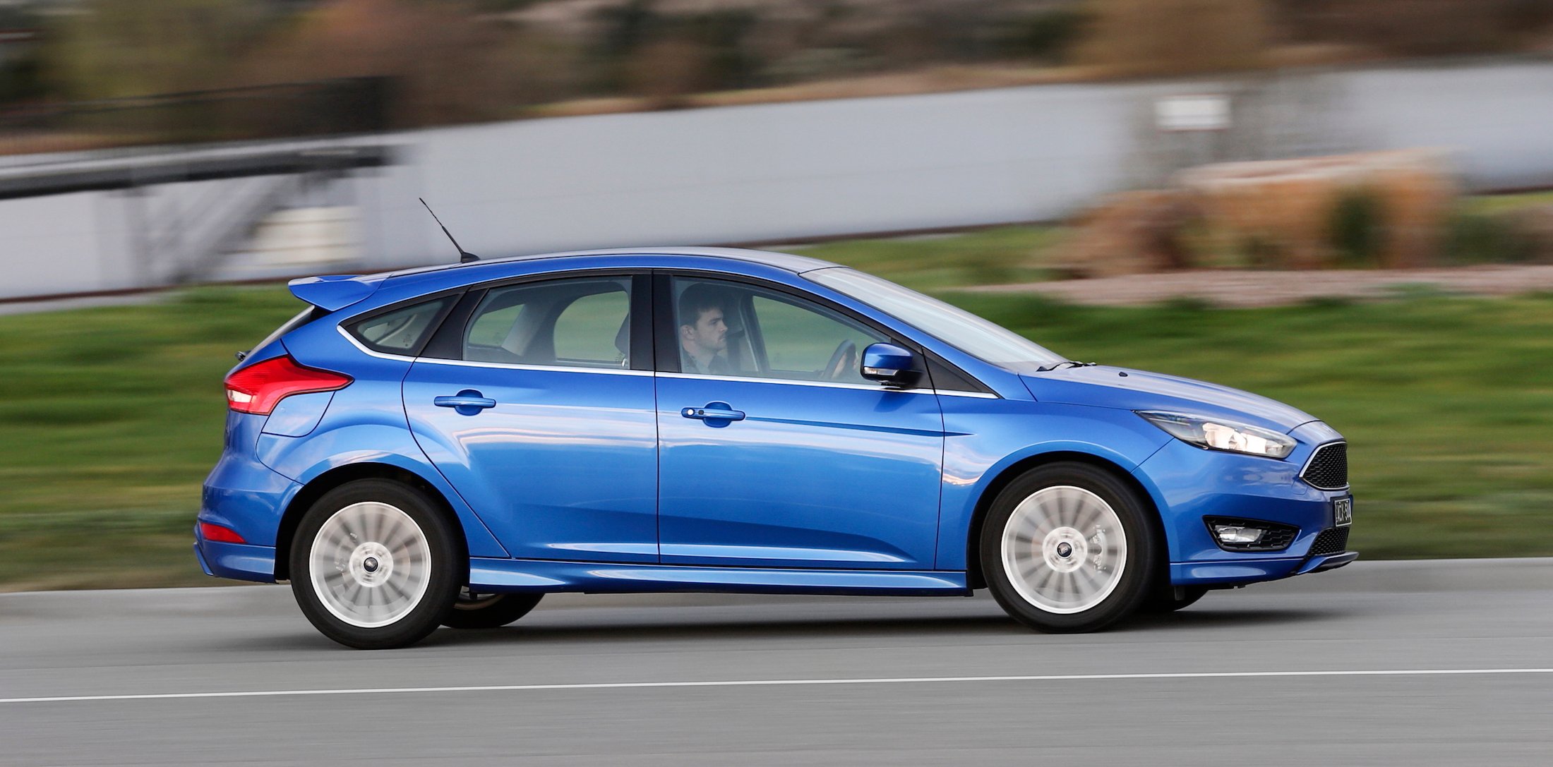 2016 Ford Focus Review  CarAdvice