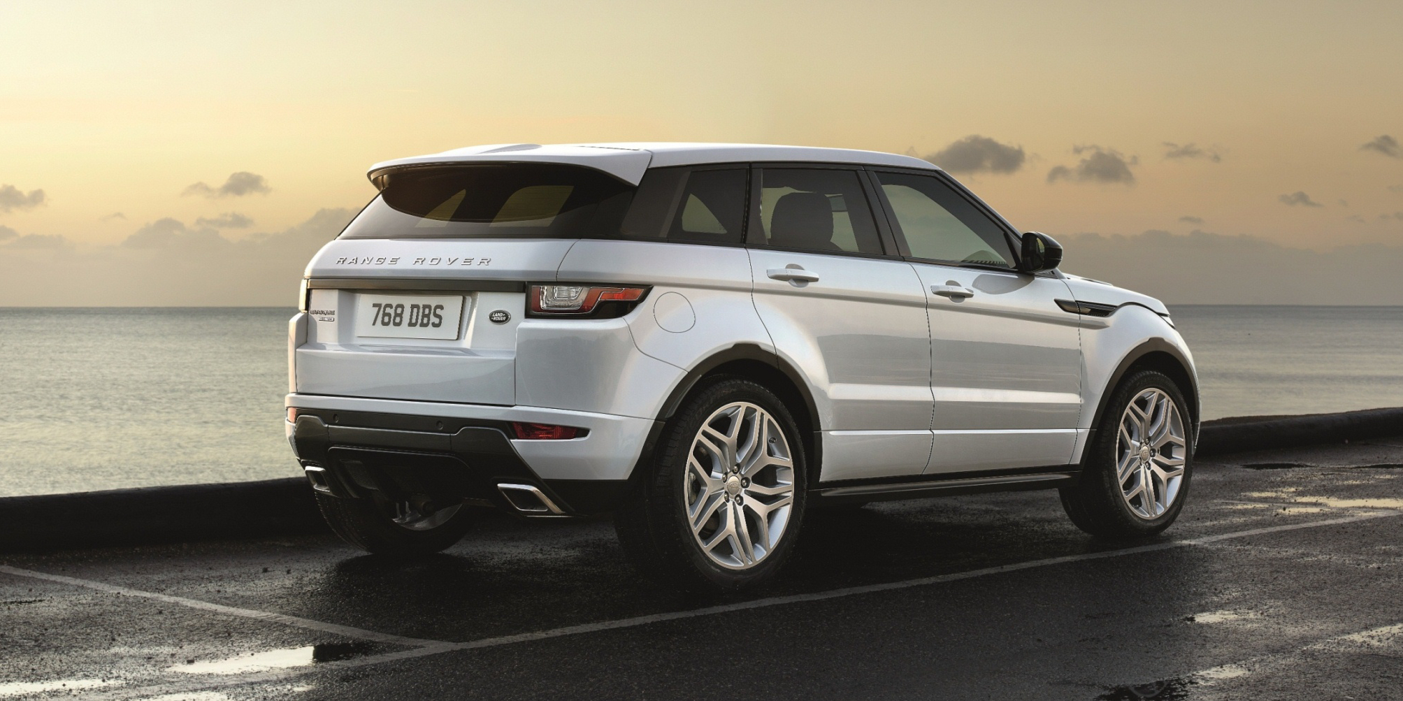 2016 Range Rover Evoque pricing and specifications