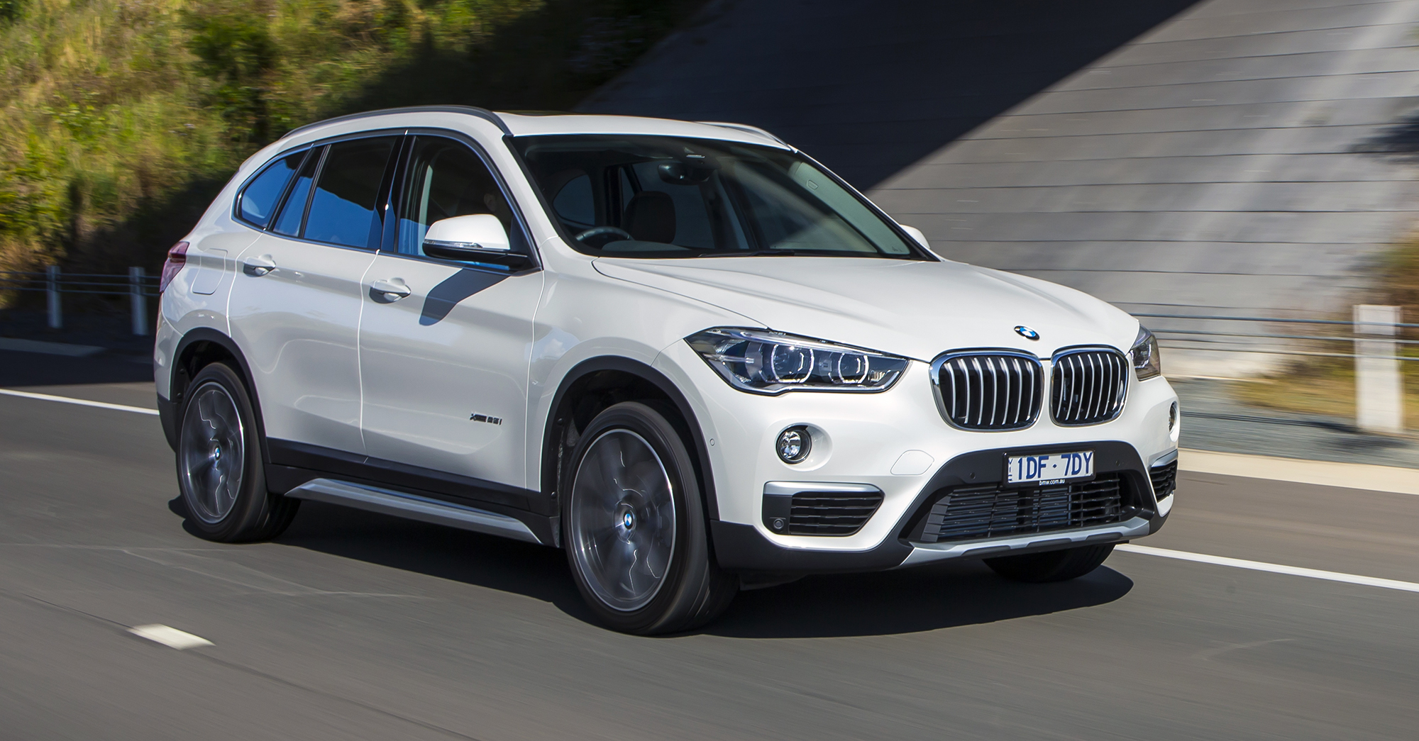 2016_bmw_x1_launch-review_26.jpg