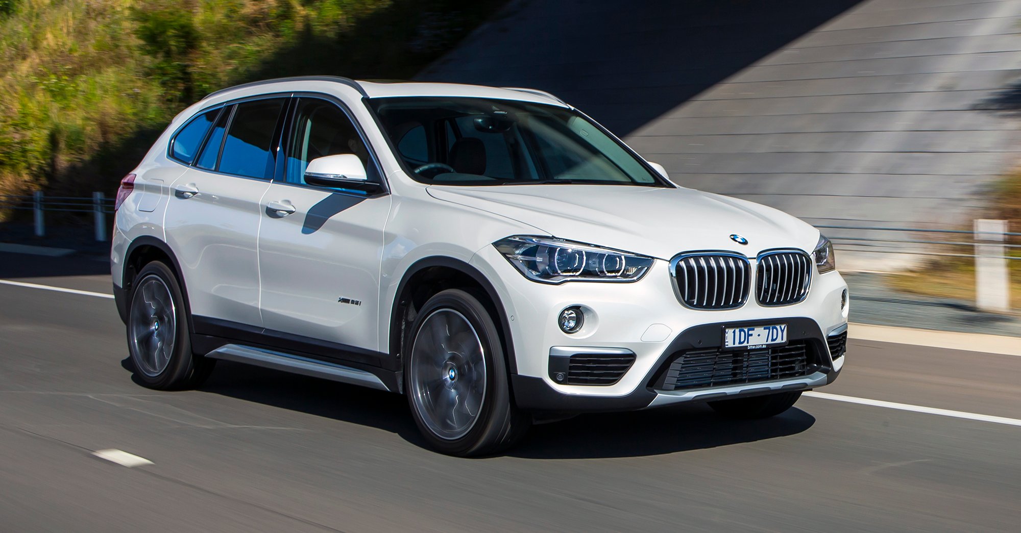 2016_bmw_x1_launch-review_26.jpg