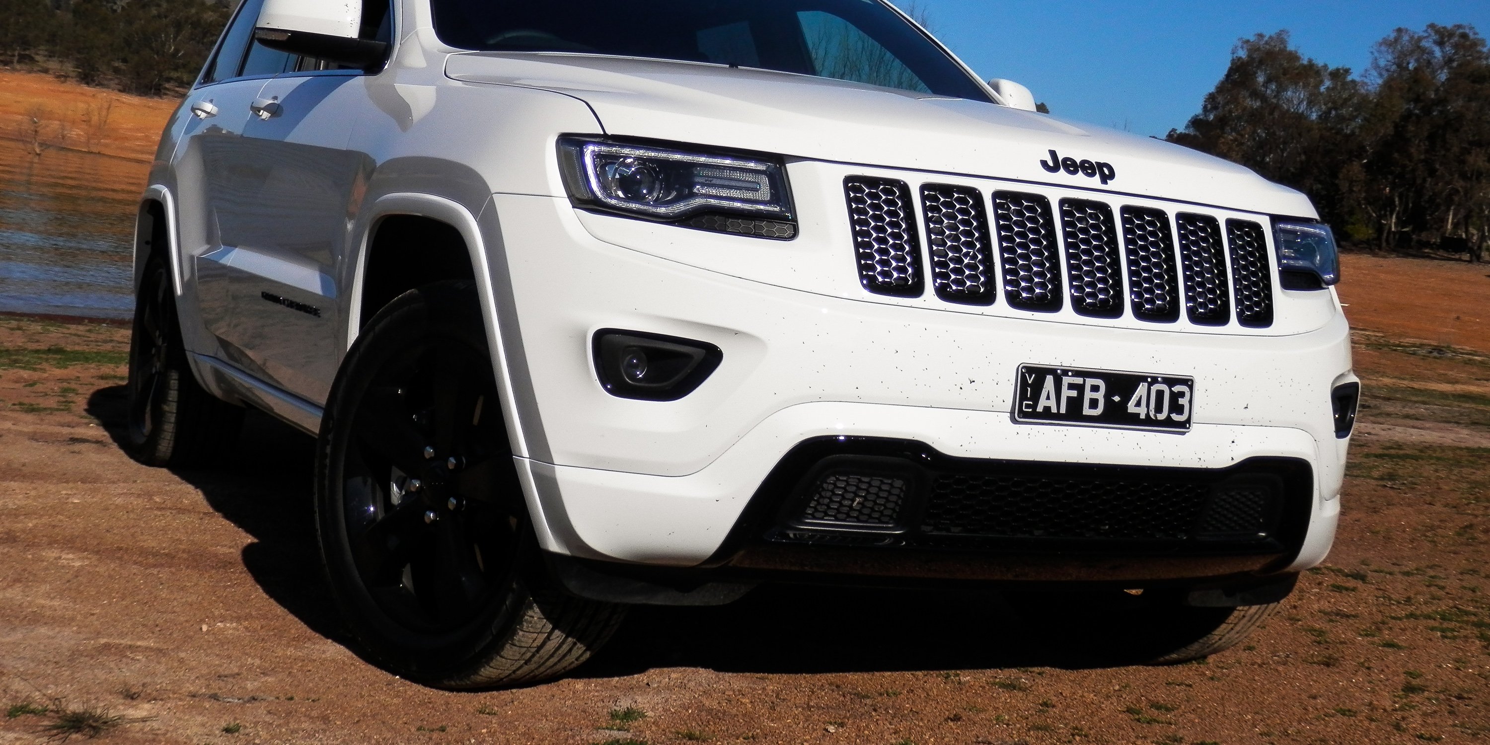 2015 Jeep Grand Cherokee Blackhawk Edition Week with Review Photos