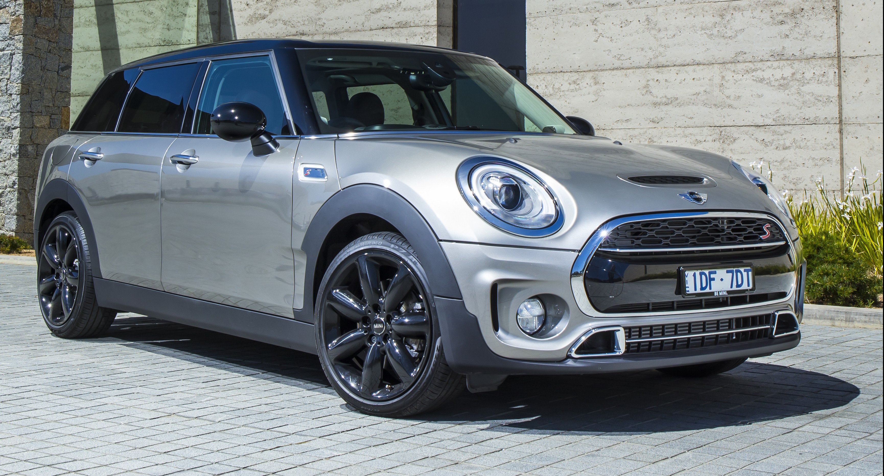 Mini Clubman Review Caradvice